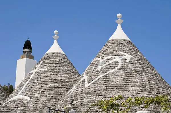 Puglia-trullo-hart