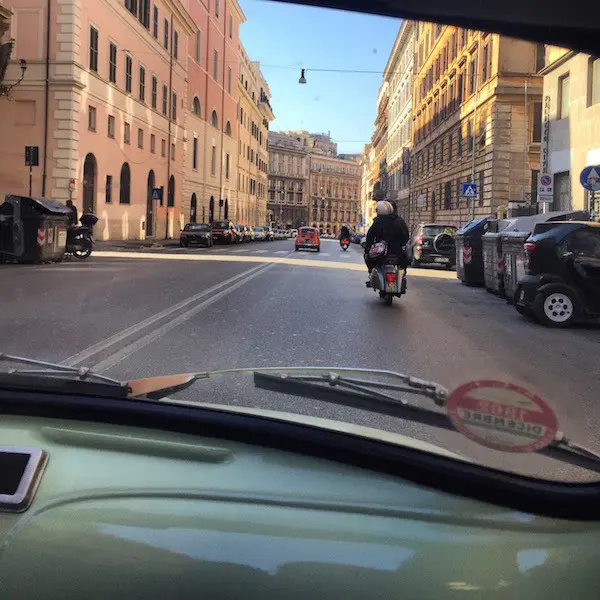 Rome-scooter-fiat-toer 1