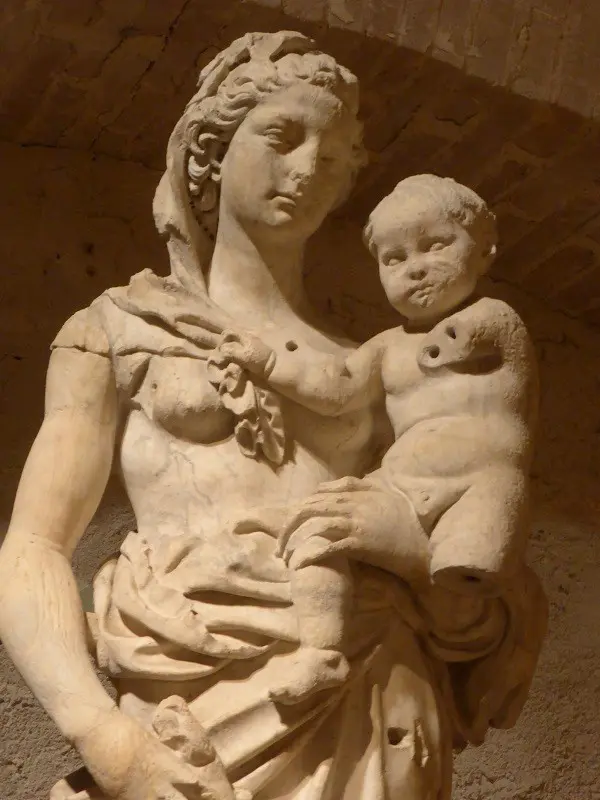 Santa-Maria-della-Scala-Siena (29)