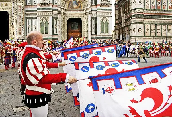 Scoppio-del-Carro-Florence-Pasen (4)