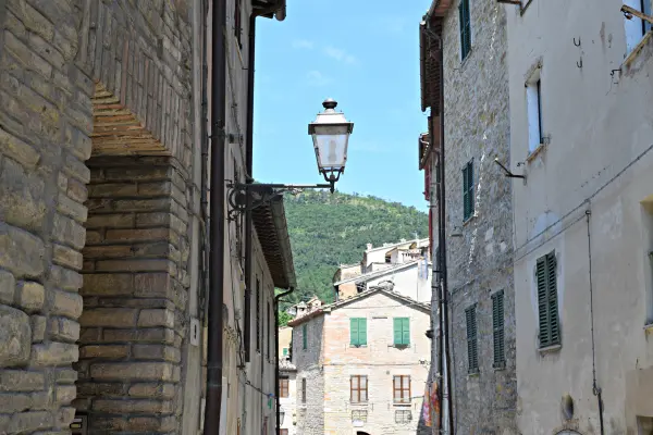 Serra-San-Quirico-Le-Marche (10)