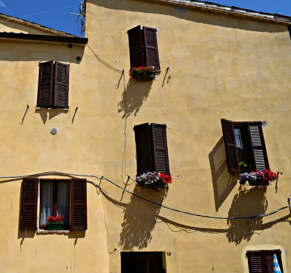 Serra-San-Quirico-Le-Marche (12)