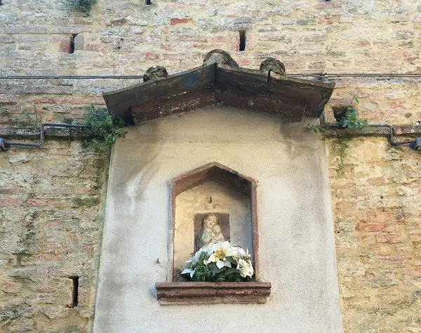 Siena-contrada-Bruco (3)