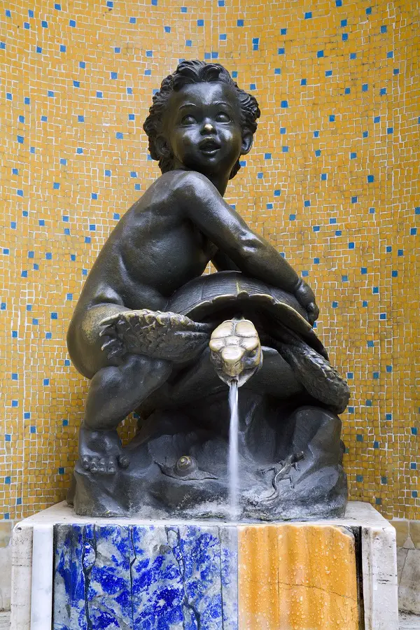 Siena-fontein-Tartuca-contrada-schildpad-Palio