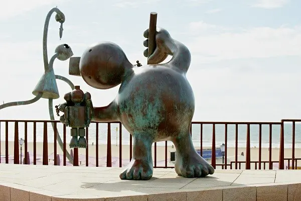 Sprookjes-Beelden-aan-Zee-Scheveningen-Pinokkio (2)