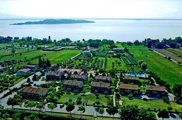 Villaggio-Le-Tre-Isole-Lago-Trasimeno-Umbrië (7)