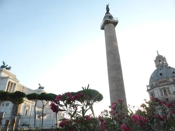 Zuil-Trajanus-Rome-forum (3)