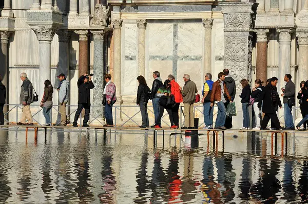 acqua-alta-Venetie (2)