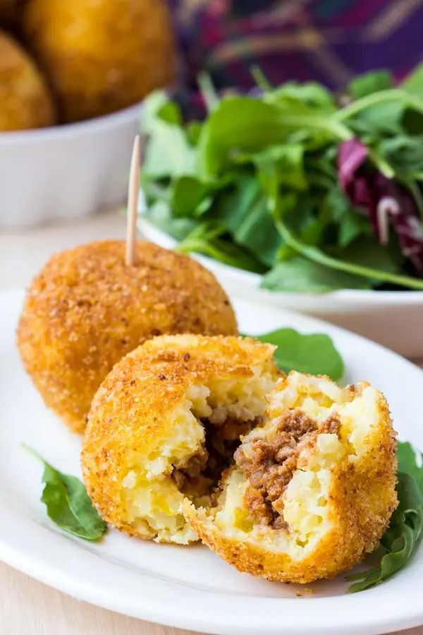 arancini-gefrituurde-risottoballetjes