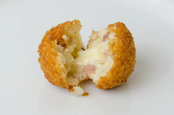 arancino-gefrituurde-risotto