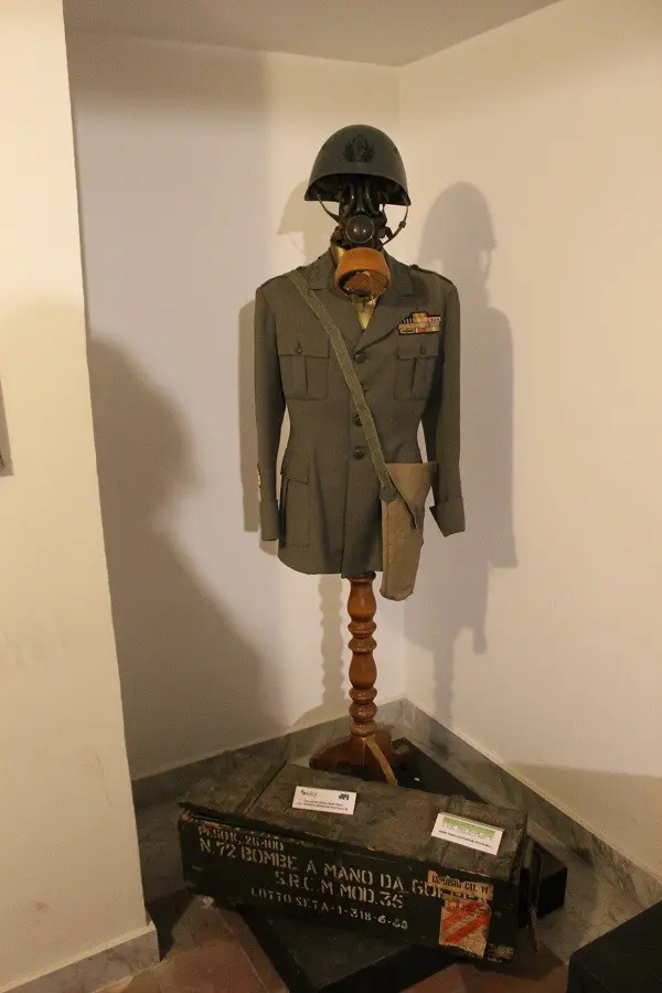 bunker-Mussolini-Villa-Torlonia-Rome (3)