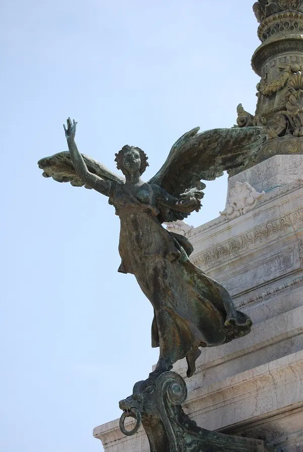 engel-beeld-Vittoriano-Rome