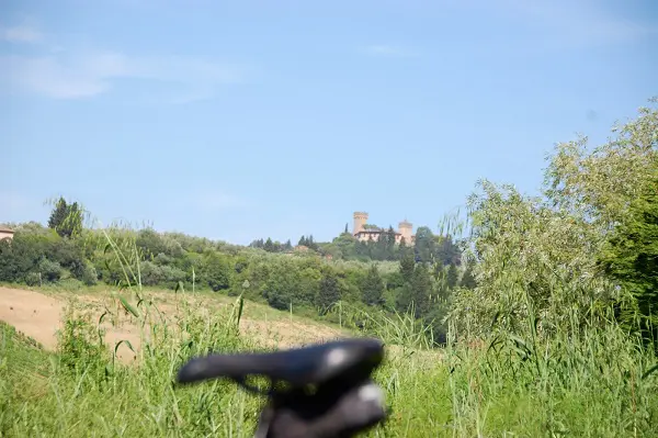 fietsen-Toscane-kastelen-audio-guide-Toscana-by-Bike (3)
