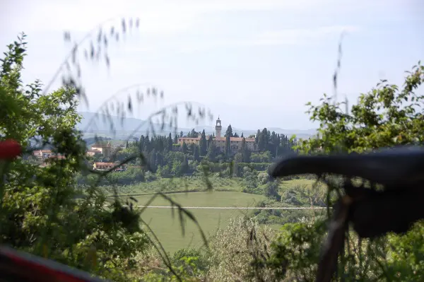 fietsen-Toscane-kastelen-audio-guide-Toscana-by-Bike (8)