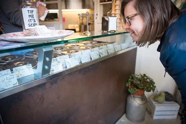 ijs-gelateria-Piazza-Passera-Florence (1)
