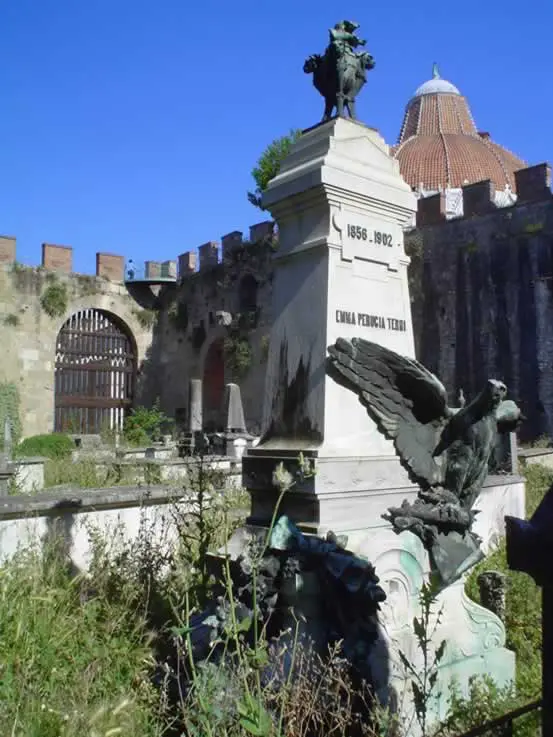 joods-kerkhof-Pisa (1)