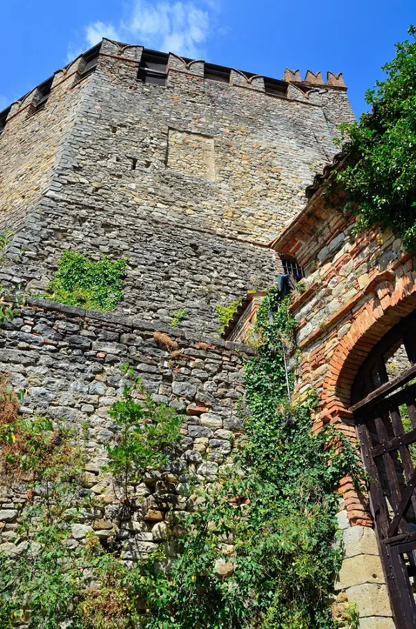 kasteel-Zavattarello-Pavia (3)