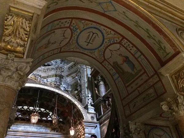 kerk-Santi-Apostoli-Rome (7)