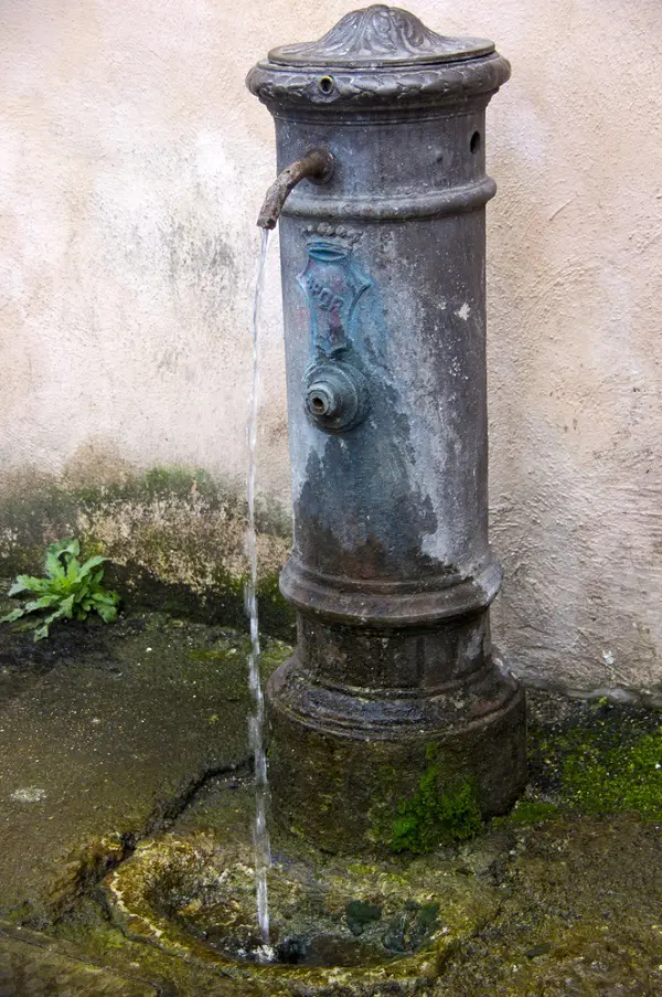 nasoni-fontein-water-drinken-Rome (7)