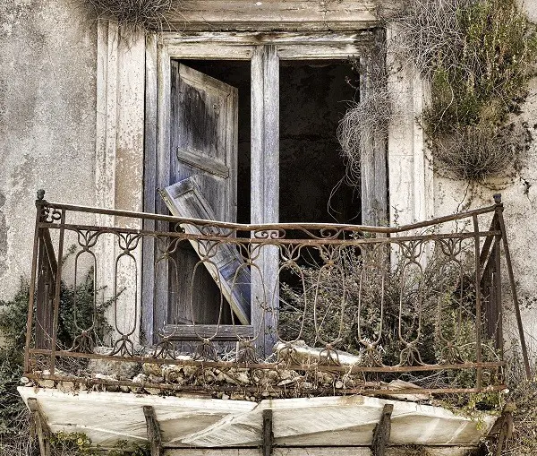 spookstad-Italie-Poggioreale (2)