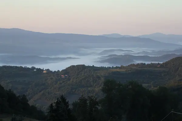 uitzicht-vanuit-Roccaverano-Piemonte