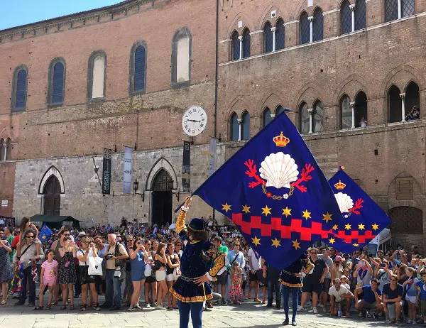 vaandelzwaaien-Palio-Siena-2016 (17)