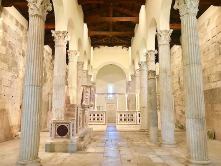 archeologische-opgraving-bij-alba-fucens-in-abruzzo