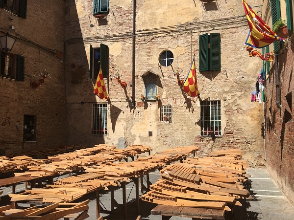 Contrada-della-Chiocciola-Siena (3a)