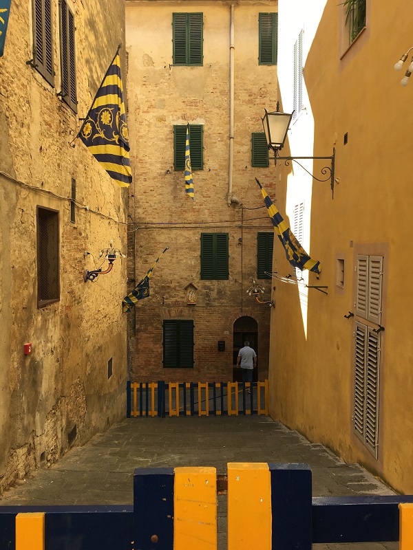 Contrada-della-Tartuca-Siena (29)