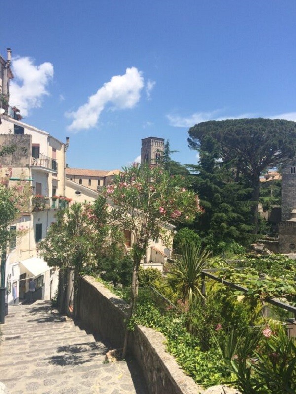 Ravello-Villa-Cimbrone (1)
