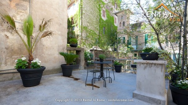 Vittoria_luxury_Terrace_-_Rental_in_Rome-54