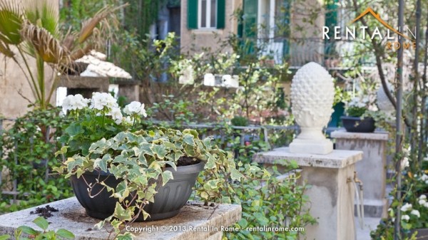 Vittoria_luxury_Terrace_-_Rental_in_Rome-56