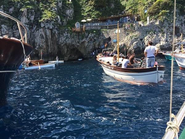 varen-Capri-boottocht-Grota-Azzurra